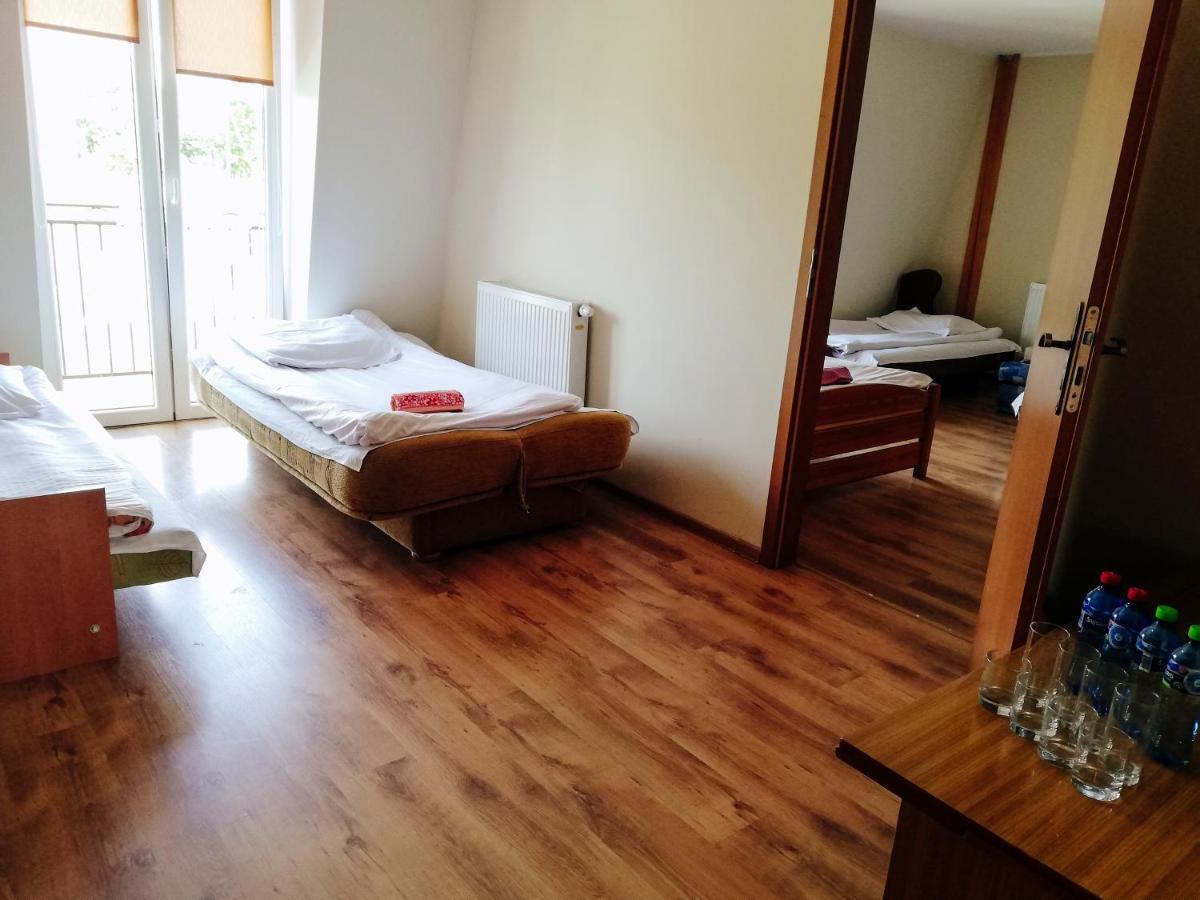 Zajazd Dolina Sadosiow Godkowo Bagian luar foto